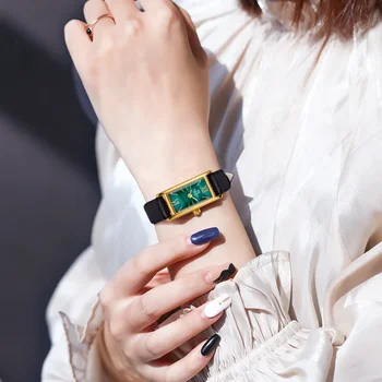 Интернет-знаменитость ретро маленькие зеленые женские часы нишевые легкие роскошные модные кожаные часы минималистичные кварцевые часы высокого класса
