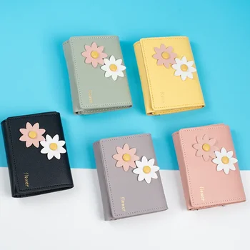 Новый короткий кошелек Small Daisy, женский маленький Ins, складная сумка для карт, простая корейская версия кошелька для монет большой емкости