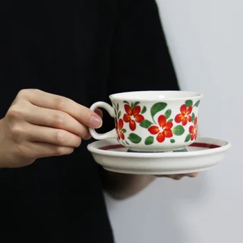 Расписанная вручную финская средневековая керамическая кофейная чашка с цветочным рисунком, чашка для послеобеденного чая, набор посуды, подарок лучшему другу, ручной подарок